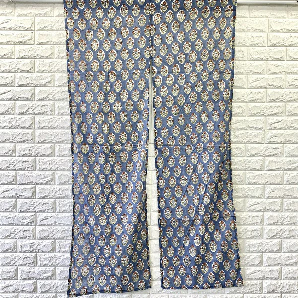 のれん インド綿100% アマービレ 花柄  ペールブルー 150cm×85cm