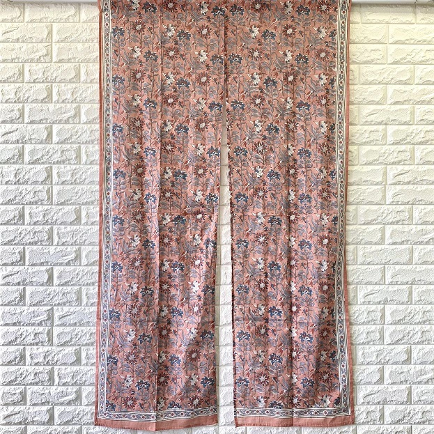のれん インド綿100% アマービレ 花柄  アプリコット 150cm×85cm
