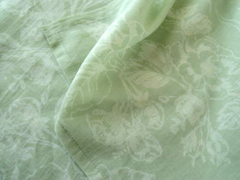 フリークロス・インド綿・綿ボイル・花柄・シュティルフラワー・インド綿ボイルの雰囲気