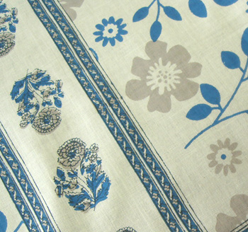 テーブルクロス・インド綿・花柄・アジアンフローラル・ブルー