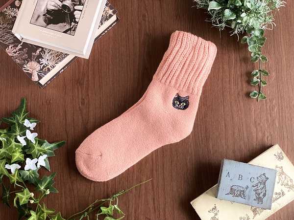 ぬくぬく ソックス 光吸収発熱素材 ルームソックス 黒猫 ソフトピンク ギフト プレゼント あったかグッズ kh025