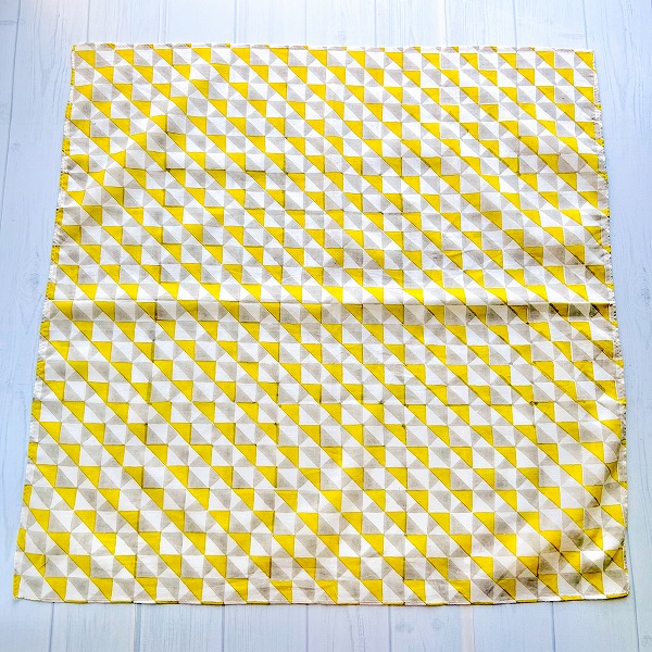 バンダナ インド綿100%  トライアングル  黄色  55cm×55cm